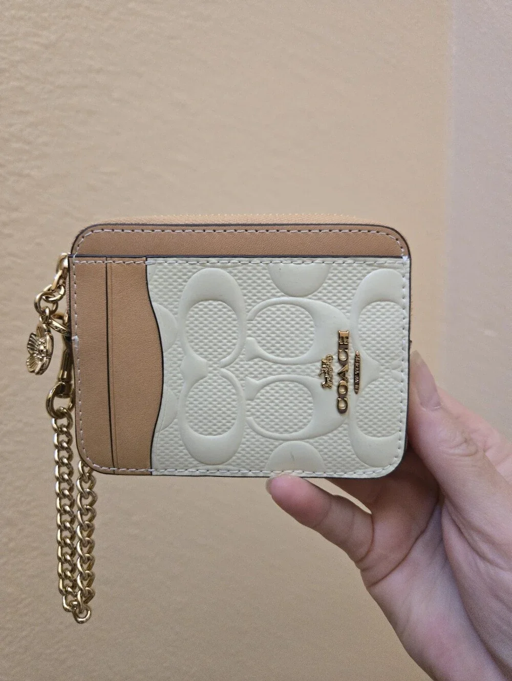 Coach Zip Card Case In Signature Leather